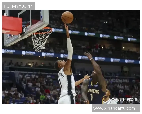 文班亚马首场比赛表现耀眼五次盖帽并成功隔扣字母哥引发热议