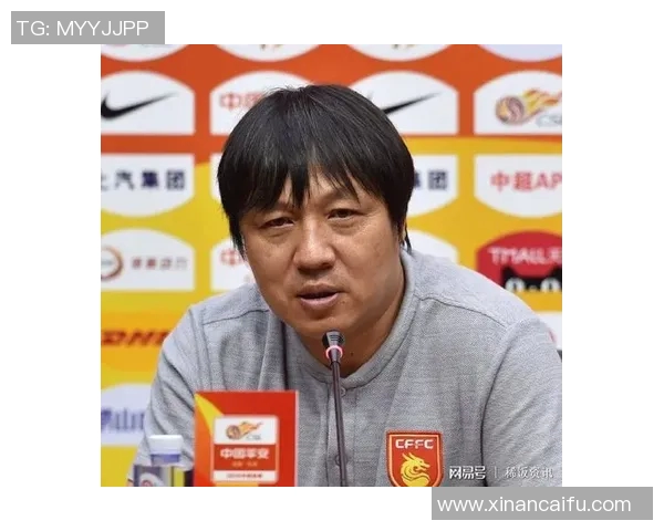 桑托斯与克鲁塞激战正酣谁能在这场对决中笑到最后