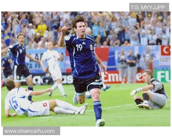 梅西的传奇之路：从阿根廷小镇到全球足球之巅的辉煌历程