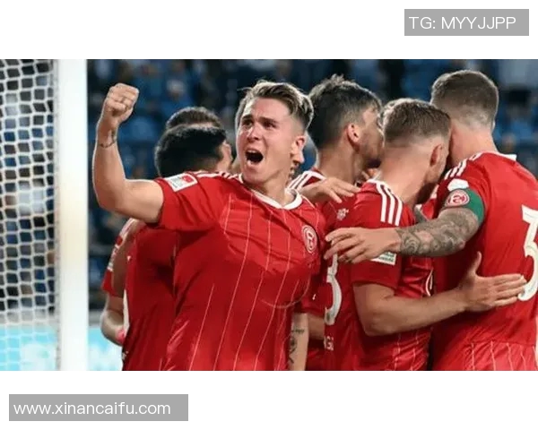 科隆与马格德堡激战在即谁能在德甲赛场上笑到最后