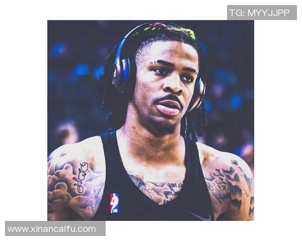 贾莫兰特的篮球之路：从新星崛起到全明星的奋斗历程