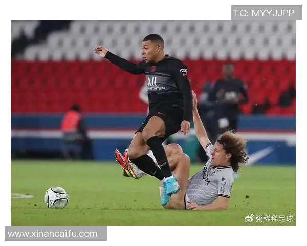 里昂与兰斯历史交锋记录分析及战绩回顾