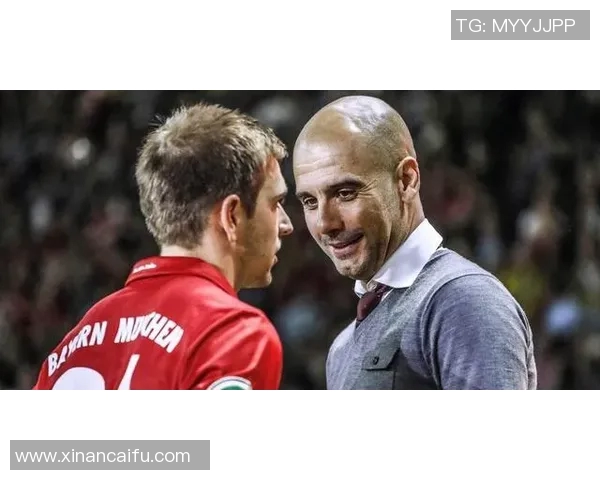 克罗斯：从足球天才到战术大师的华丽蜕变与传奇之路