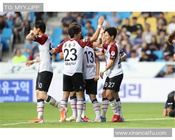 北全现代与济州联队的激烈对决展现足球魅力与战术智慧的巅峰较量